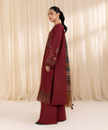 Sapphire Embroidered lawn 3 Piece DL-3004