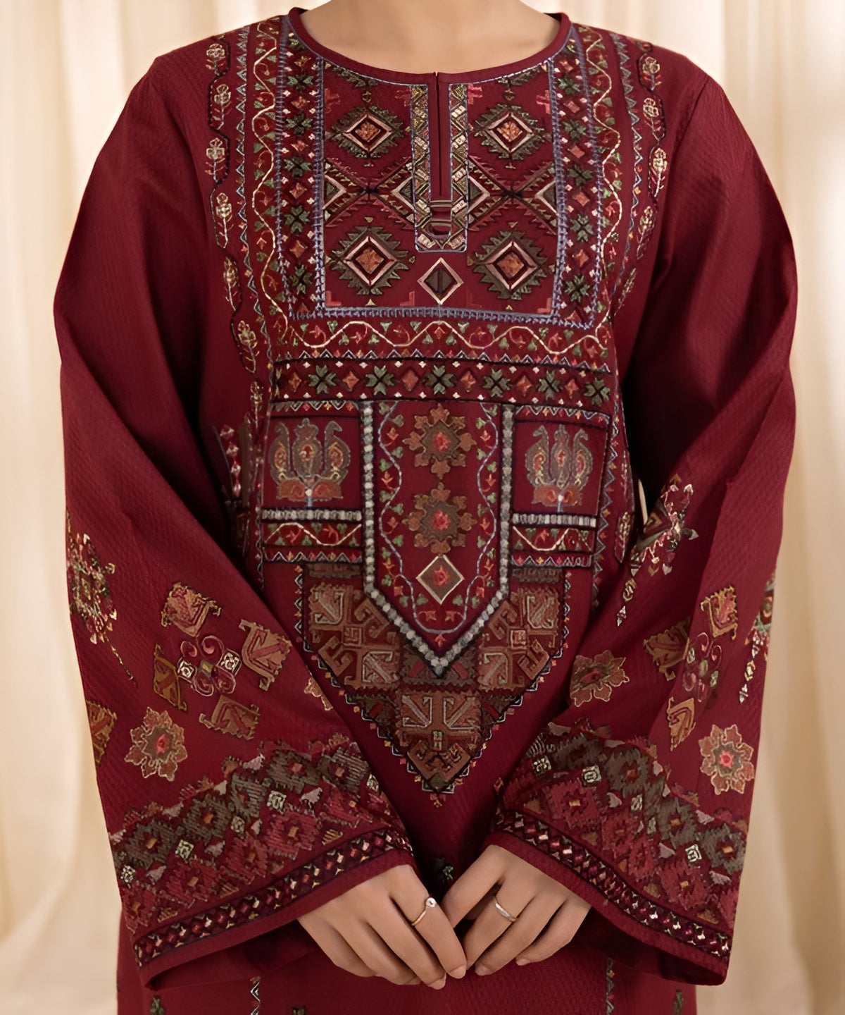 Sapphire Embroidered lawn 3 Piece DL-3004