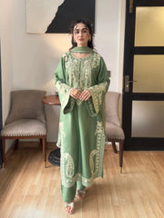 3 Piece - Unstitched Embroidered Lawn Fabric DL-1004