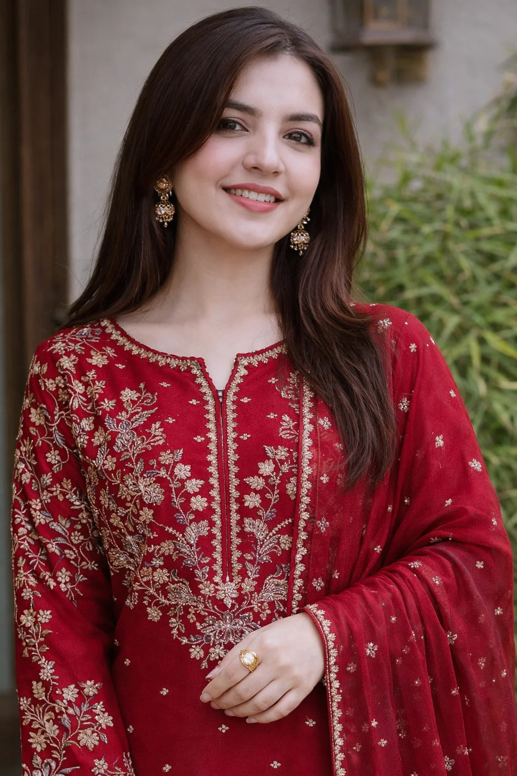 3 Piece - Unstitched Embroidered Lawn Fabric  DL-1005