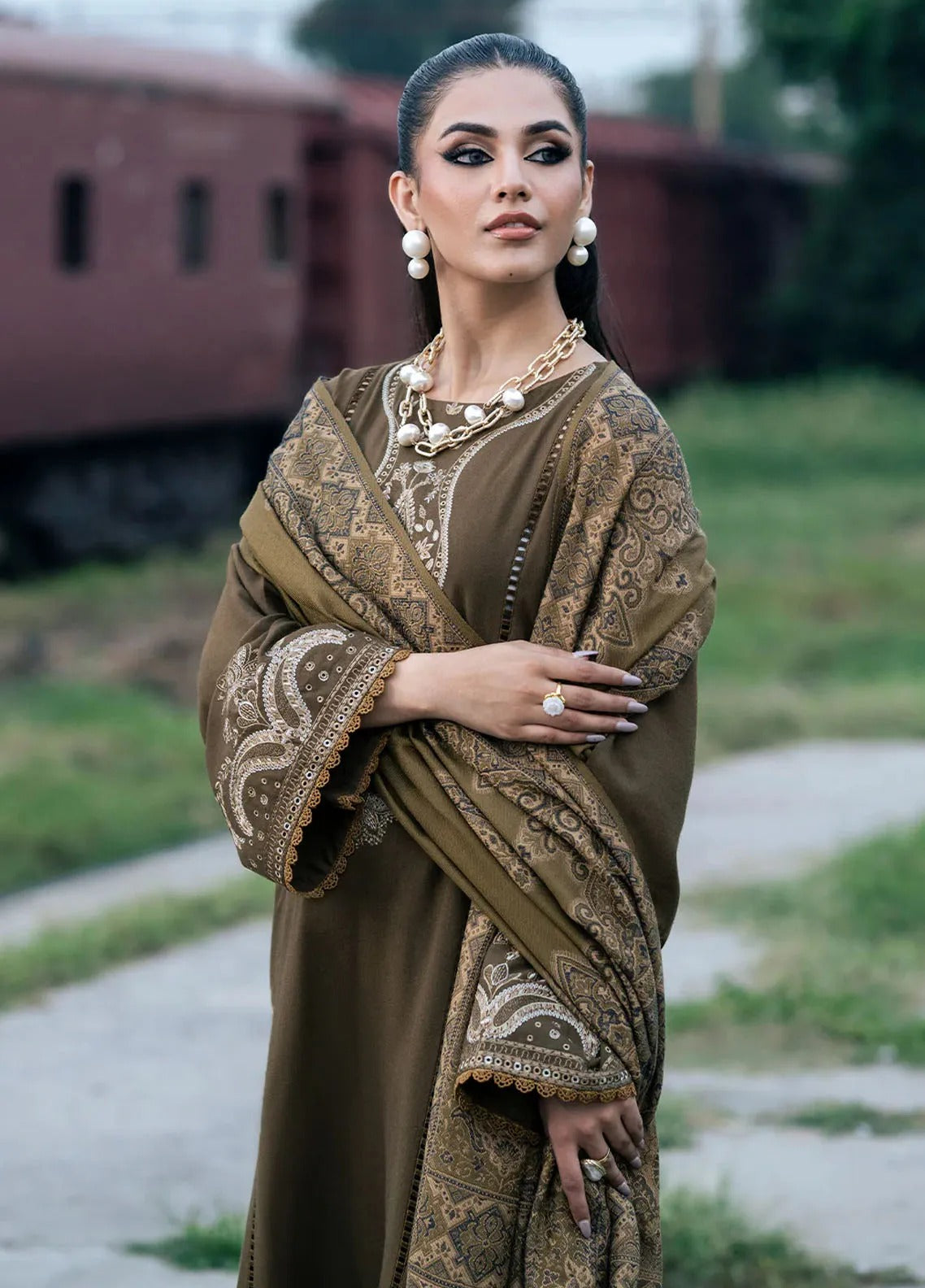 Dhanak 3-Piece Embroidered Dress Izel-10564