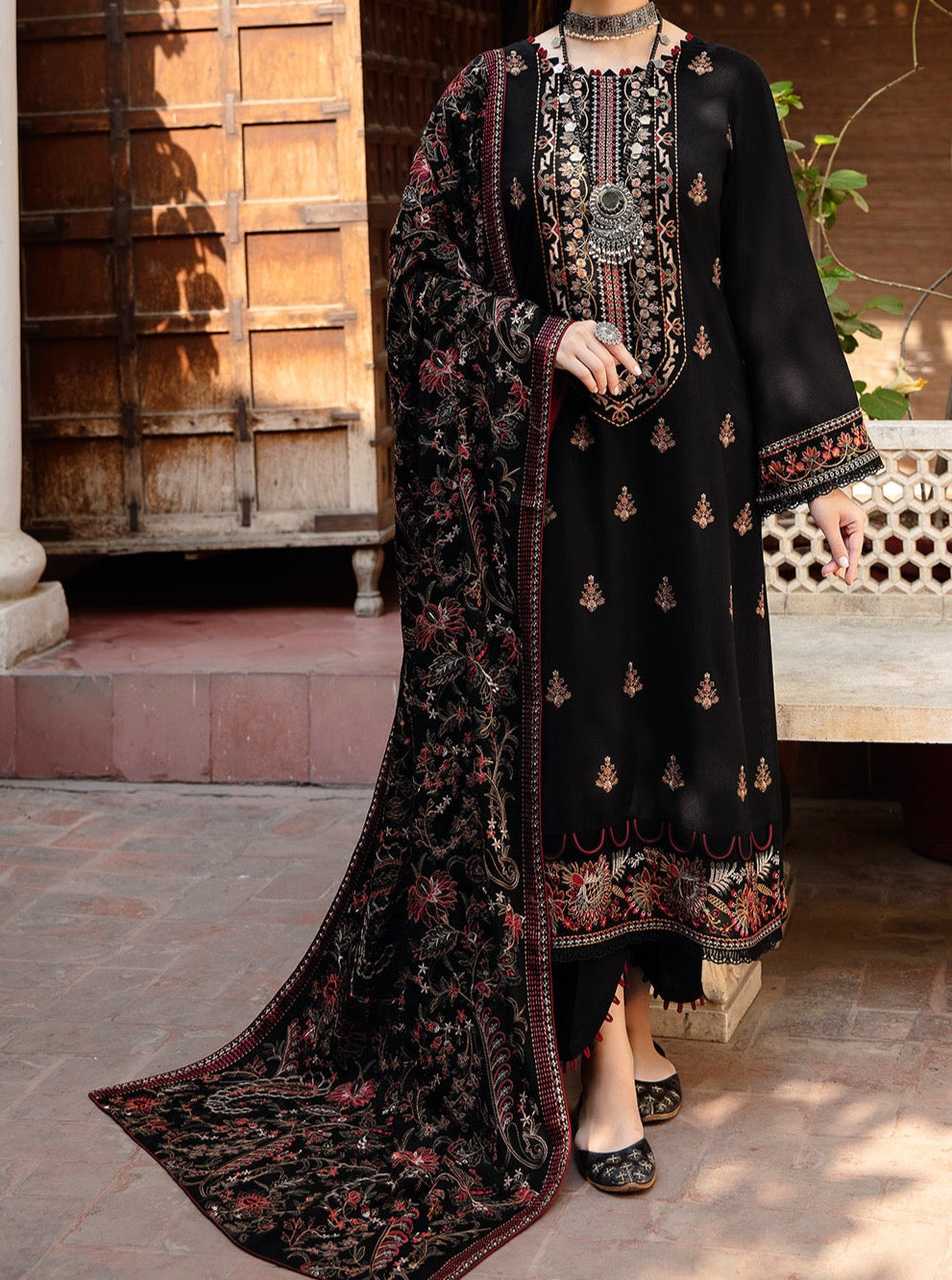 Dhanak 3-Piece Embroidered Dress D-GD T24