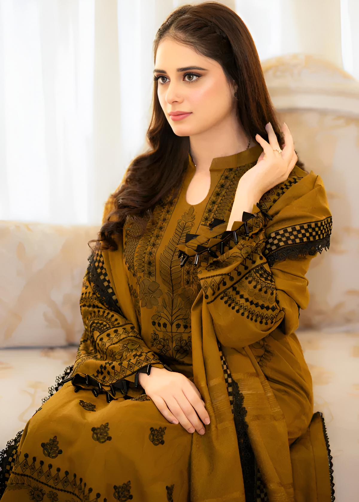 Dilkash Libas Lawn Embroidered 3 Piece DL-1008
