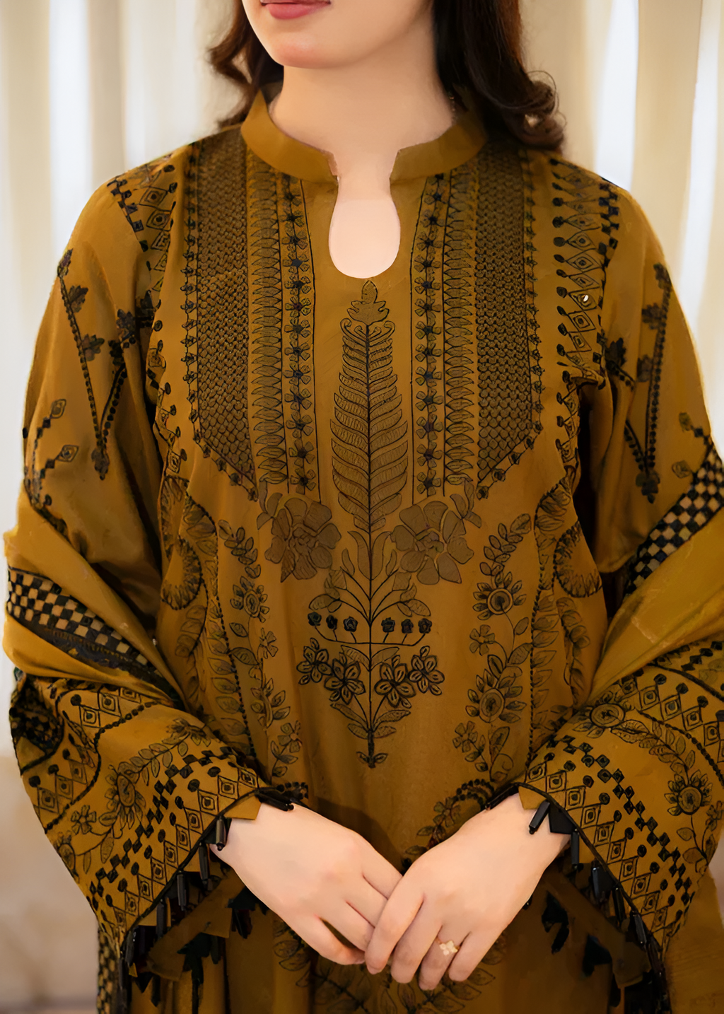 Dilkash Libas Lawn Embroidered 3 Piece DL-1008
