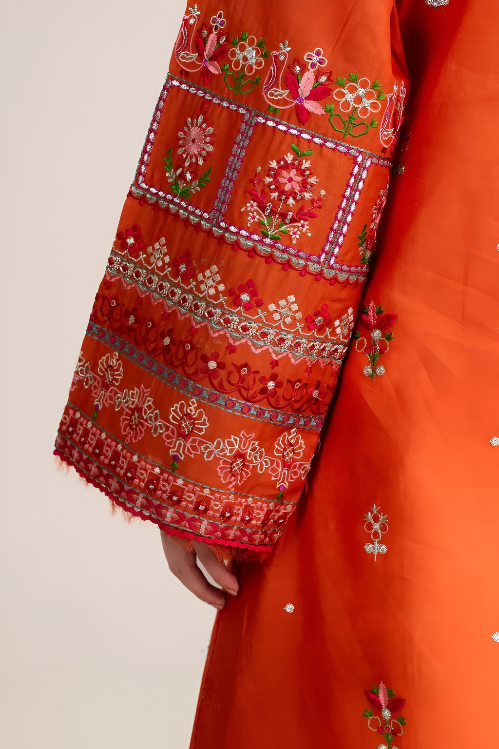 Baroque 3 Piece Embroidered LawnSuit DL-037