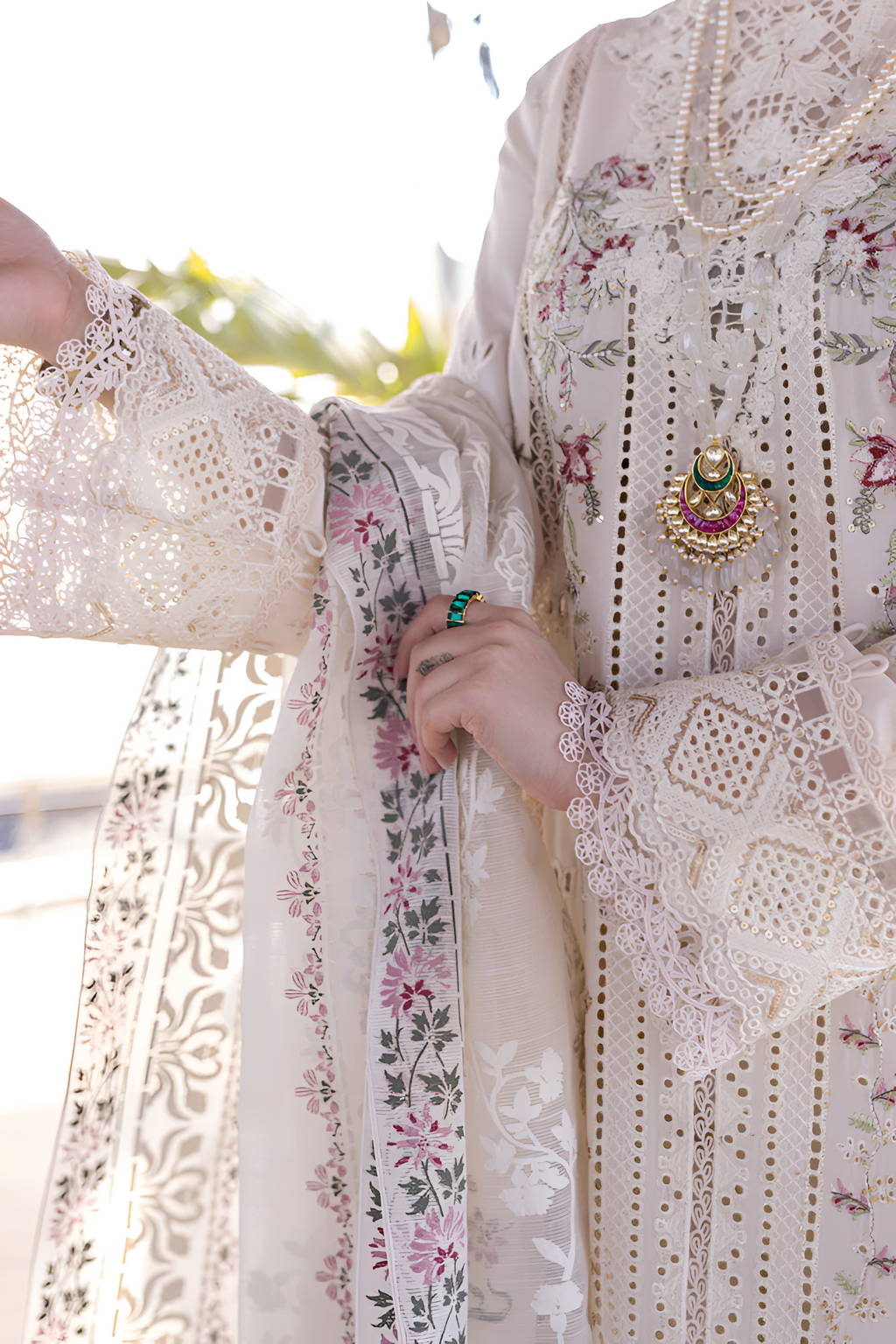 Qalamkar 3 Piece Embroidered Lawn Dress DL-075