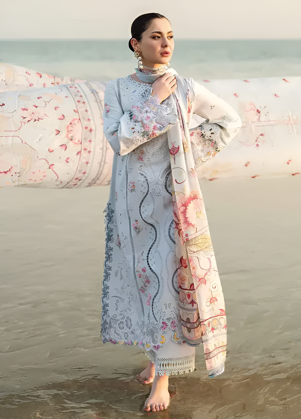 Qalamkar Chikenkari Embroidered 3 Piece Lawn DL-575