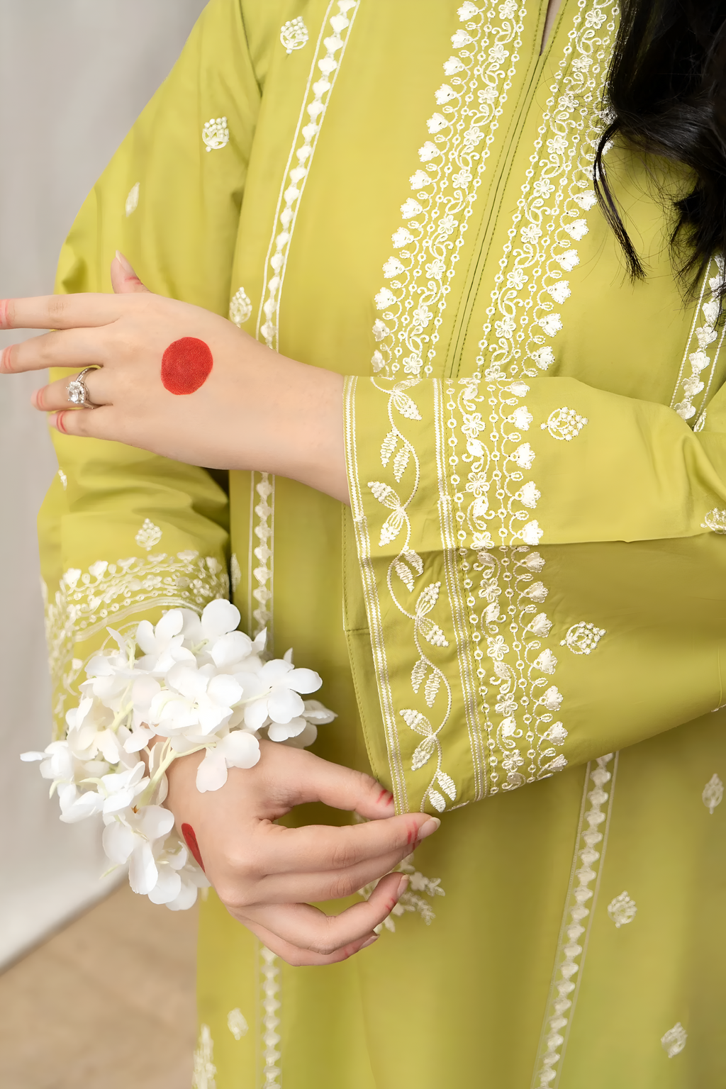Urge Embroidered 3 Piece Lawn Dress DL-043