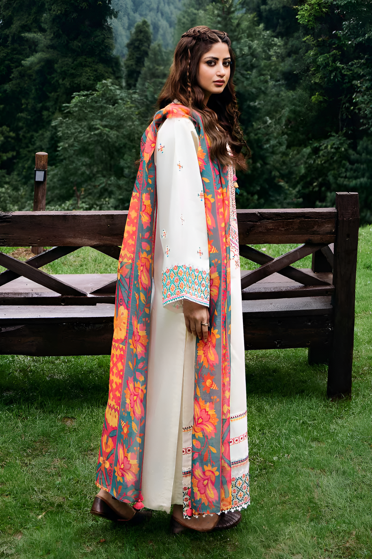 Sapphire Embroidered 3 Piece Lawn DL-059
