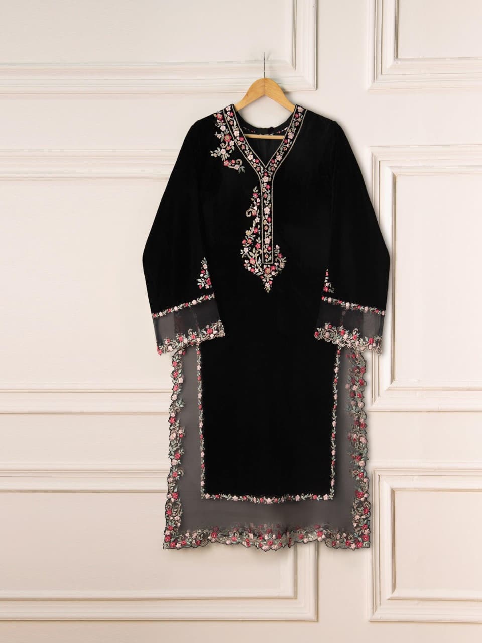Dilkash Libas Embroidered Micro Velvet 3 Piece D-2015