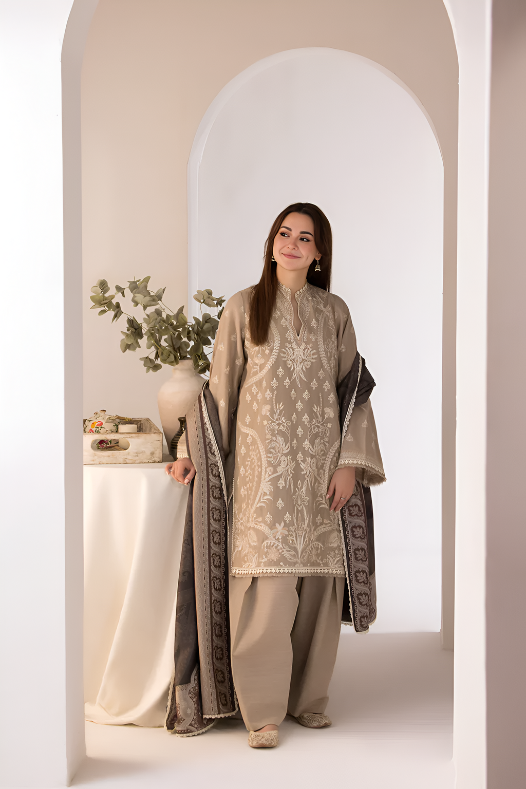Sobia nazir Embroidered 3 Piece Lawn DL-3025