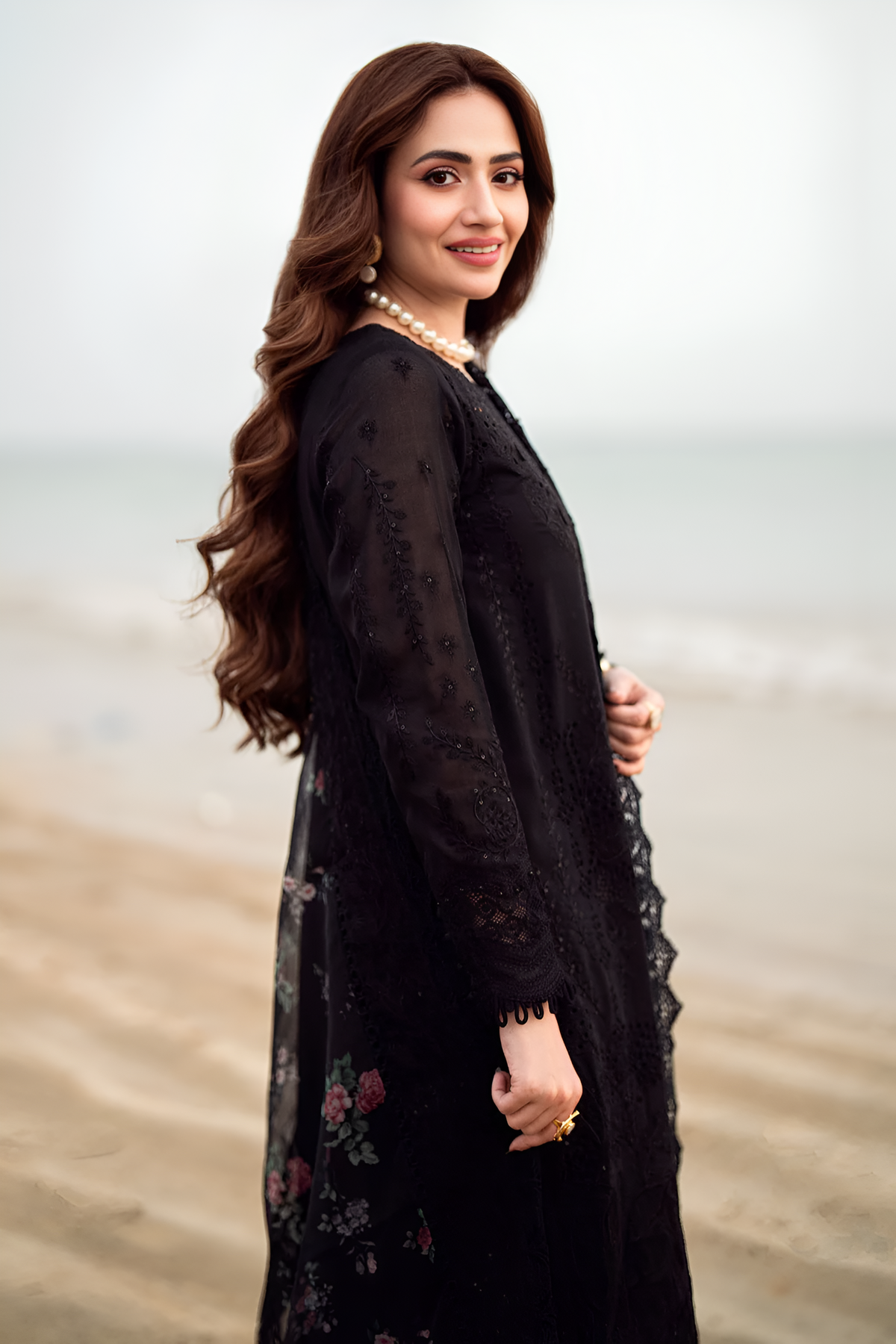 Nureh 3 Piece Embroidered Lawn DL-1003