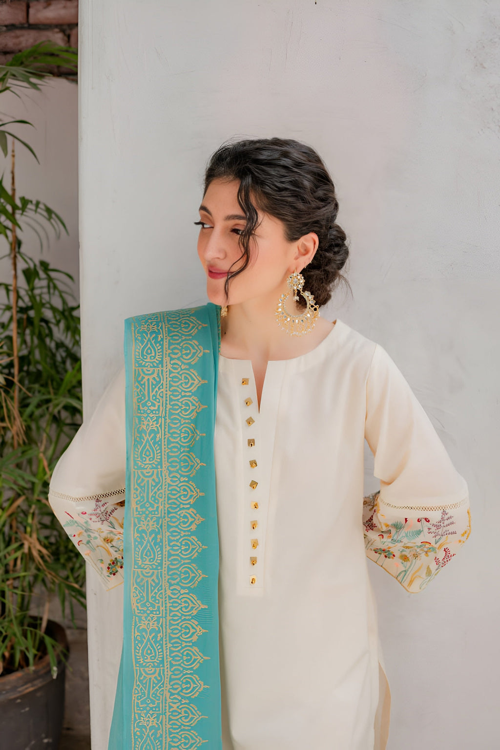 Dilkash Libas Embroidered 3 Piece Lawn DL-3018