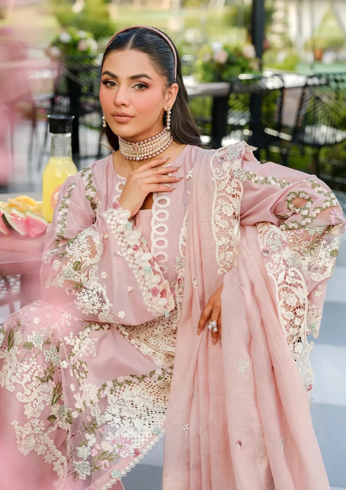 3 Piece - Unstitched Fully Embroidered Lawn Fabric DL-5003