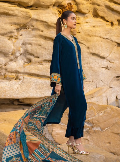 430 - Embroidered Velvet Dress with Printed Karandi shawl