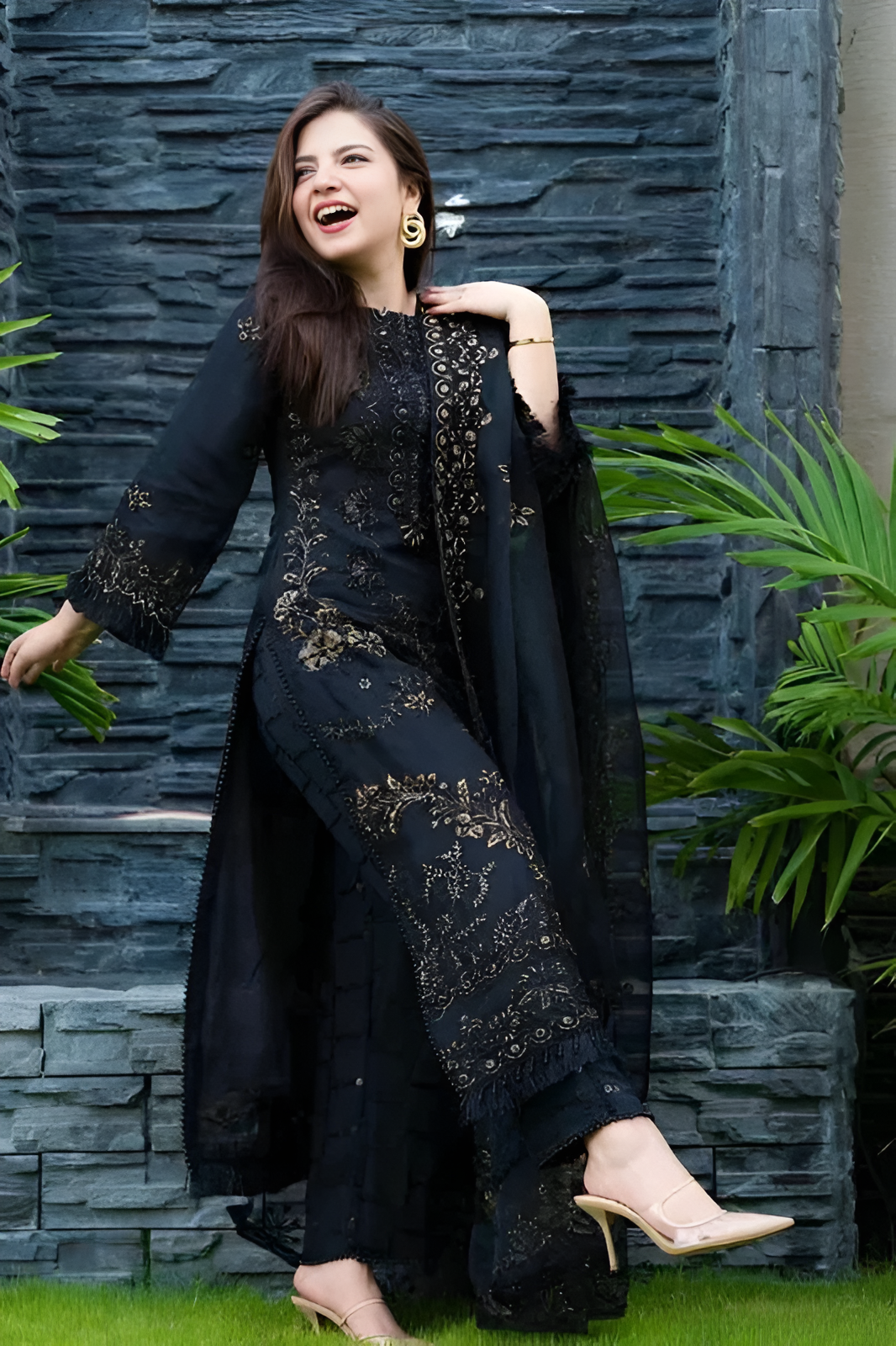 Khaadi Embroidered Lawn 3 Piece DL-084