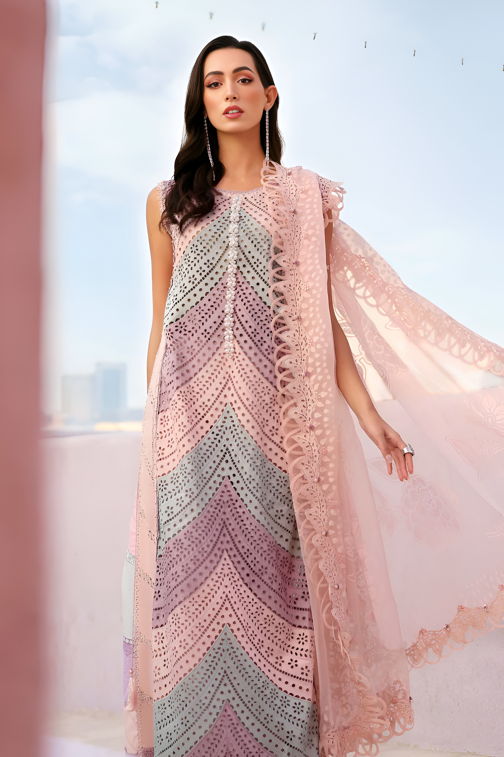 Maria B Luxury Lawn 3 Piece Embroidered DL-098