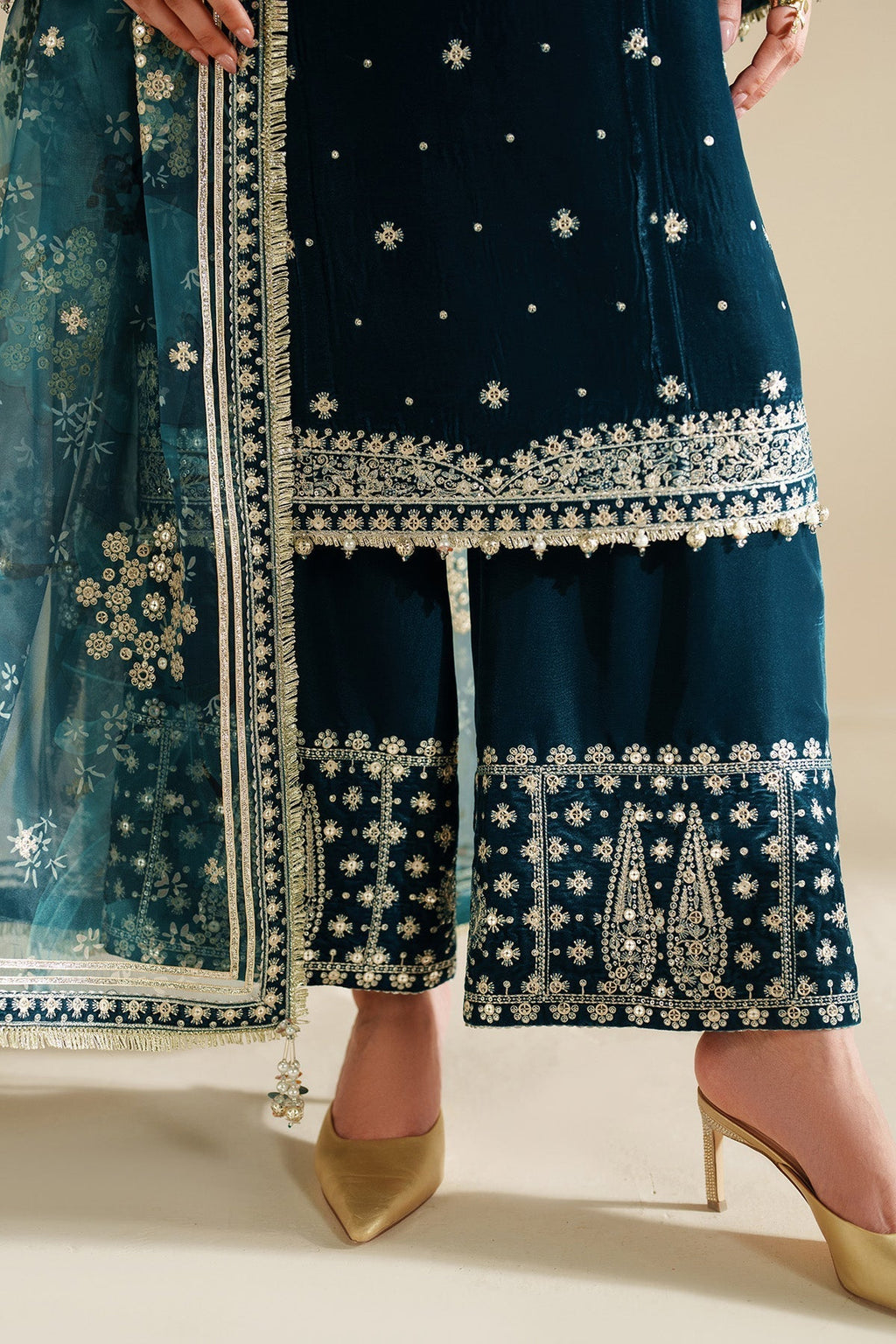 7009 - JZ Embroidered Velvet 3-Piece Dress