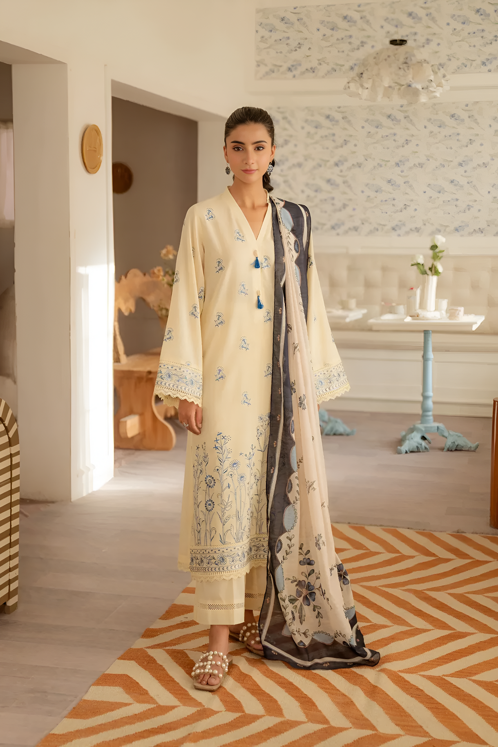 Cross Stitch Embroidered lawn 3 Piece DL-3031