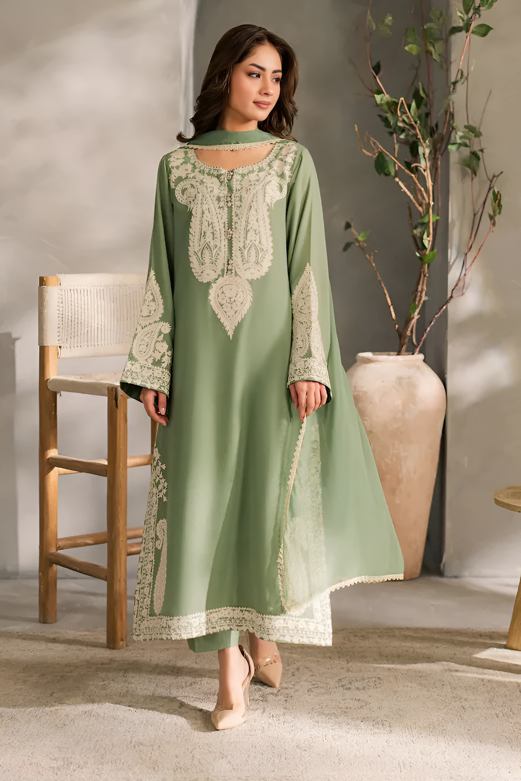 Dilkash Libas 3 Piece Embroidered Lawn DL-097