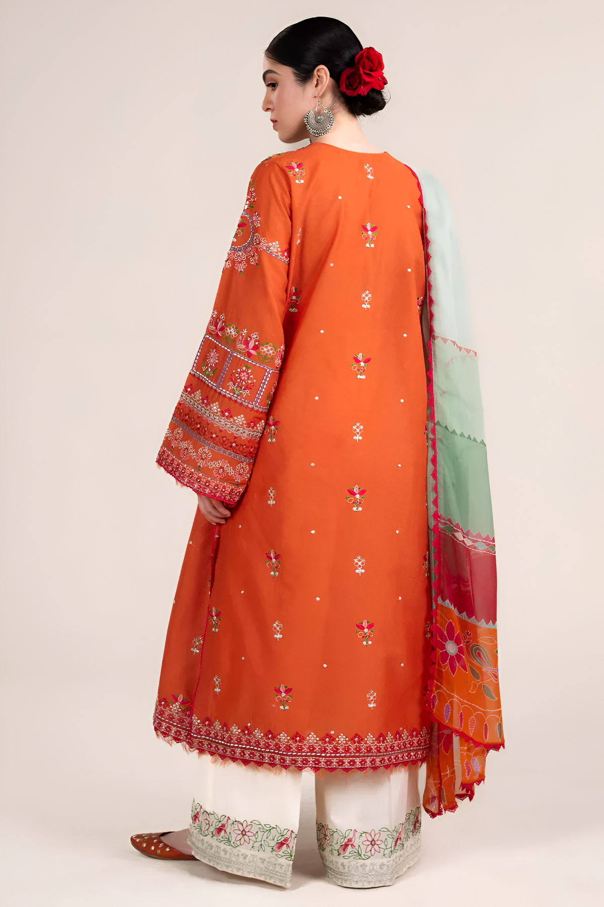 Baroque 3 Piece Embroidered LawnSuit DL-037