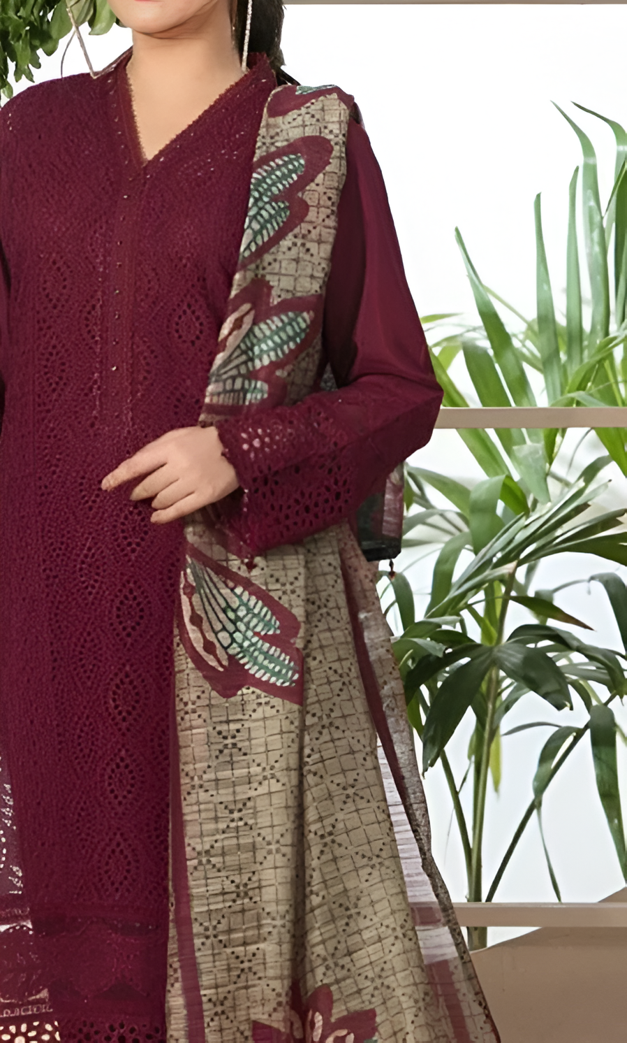 Dilkash Libas 3 Piece Embroidered Lawn DL-009