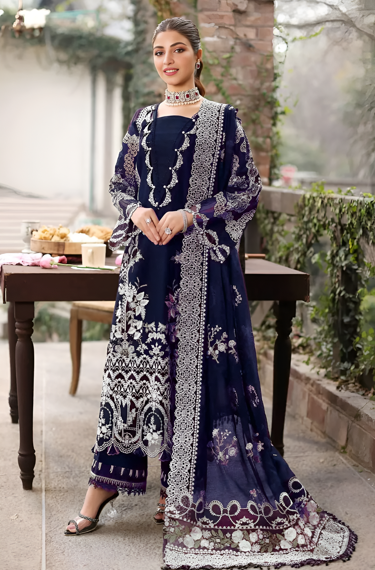 Dilkash Libas Embroidered Lawn 3 Piece DL-4033