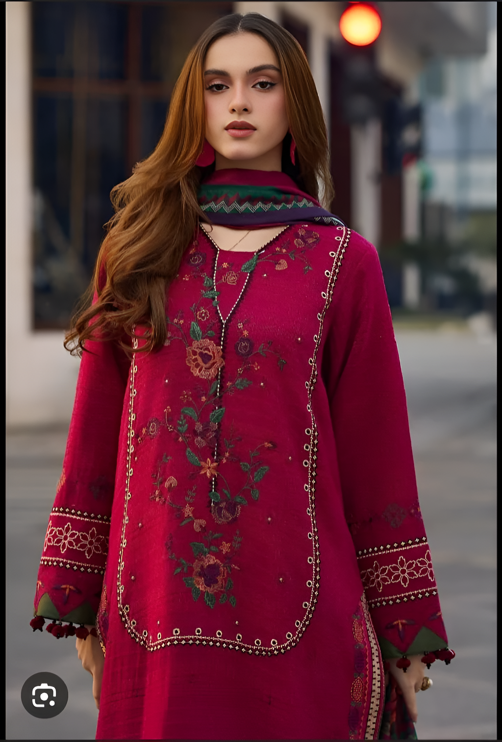 Dilkash Libas Embroidered Lawn 3 Piece DL-4054