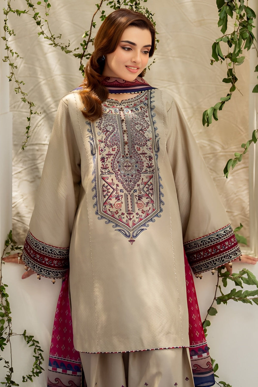 Dilkash Libas 3 Piece Embroidered Lawn DL-1013