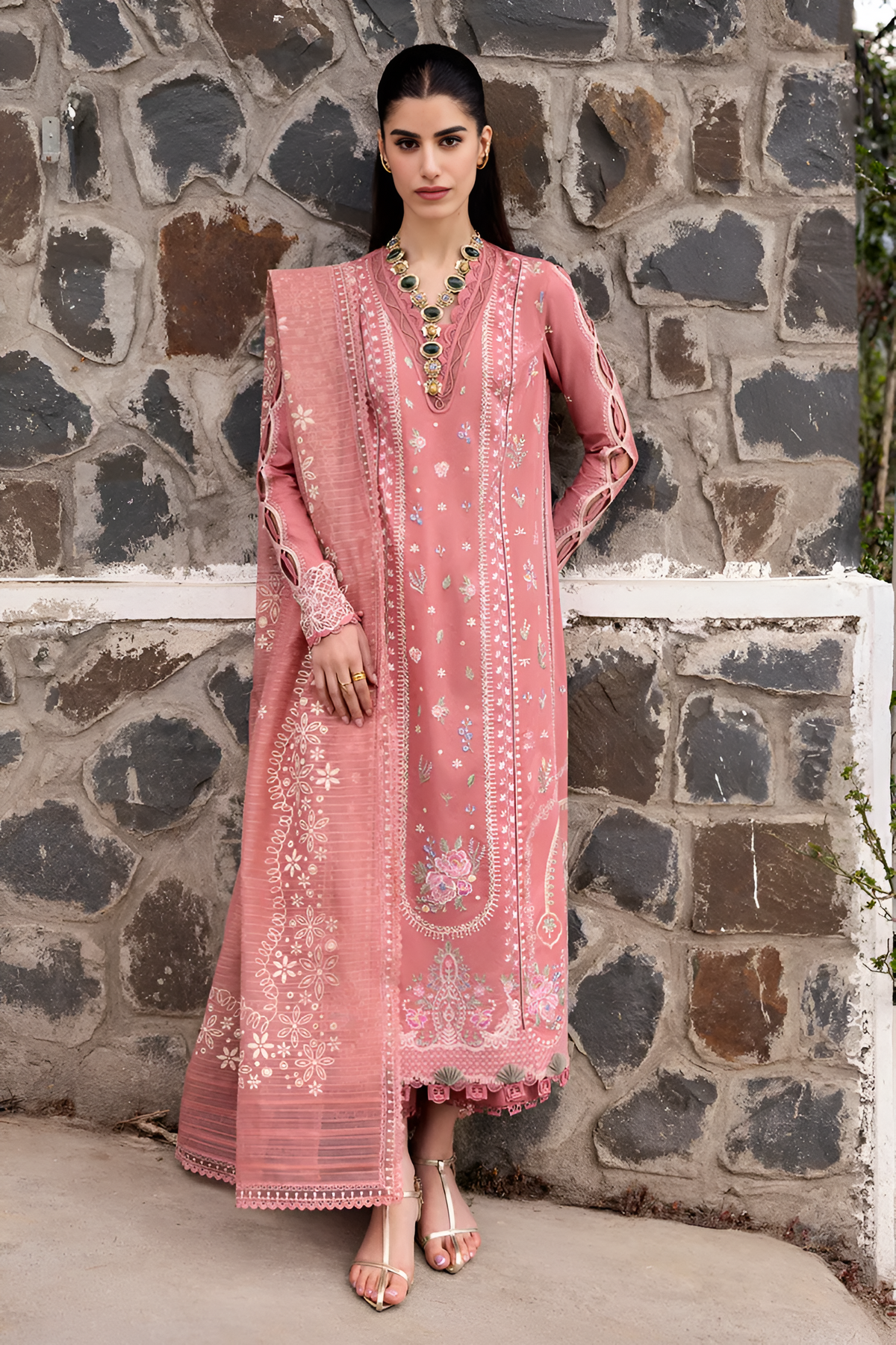 Qalamkar Embroidered lawn 3 Piece DL-3005