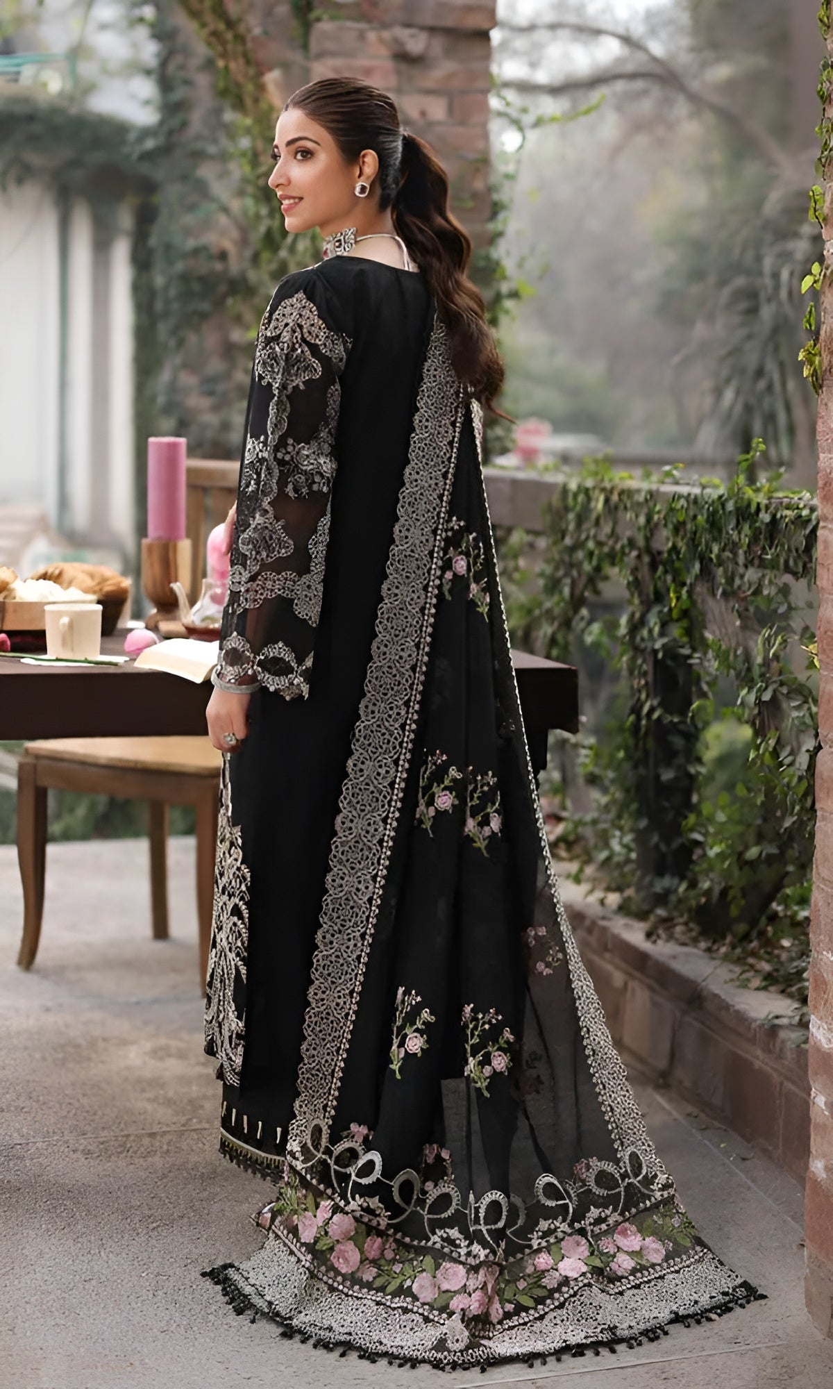 Dilkash Libas Embroidered Lawn 3 Piece DL-4032
