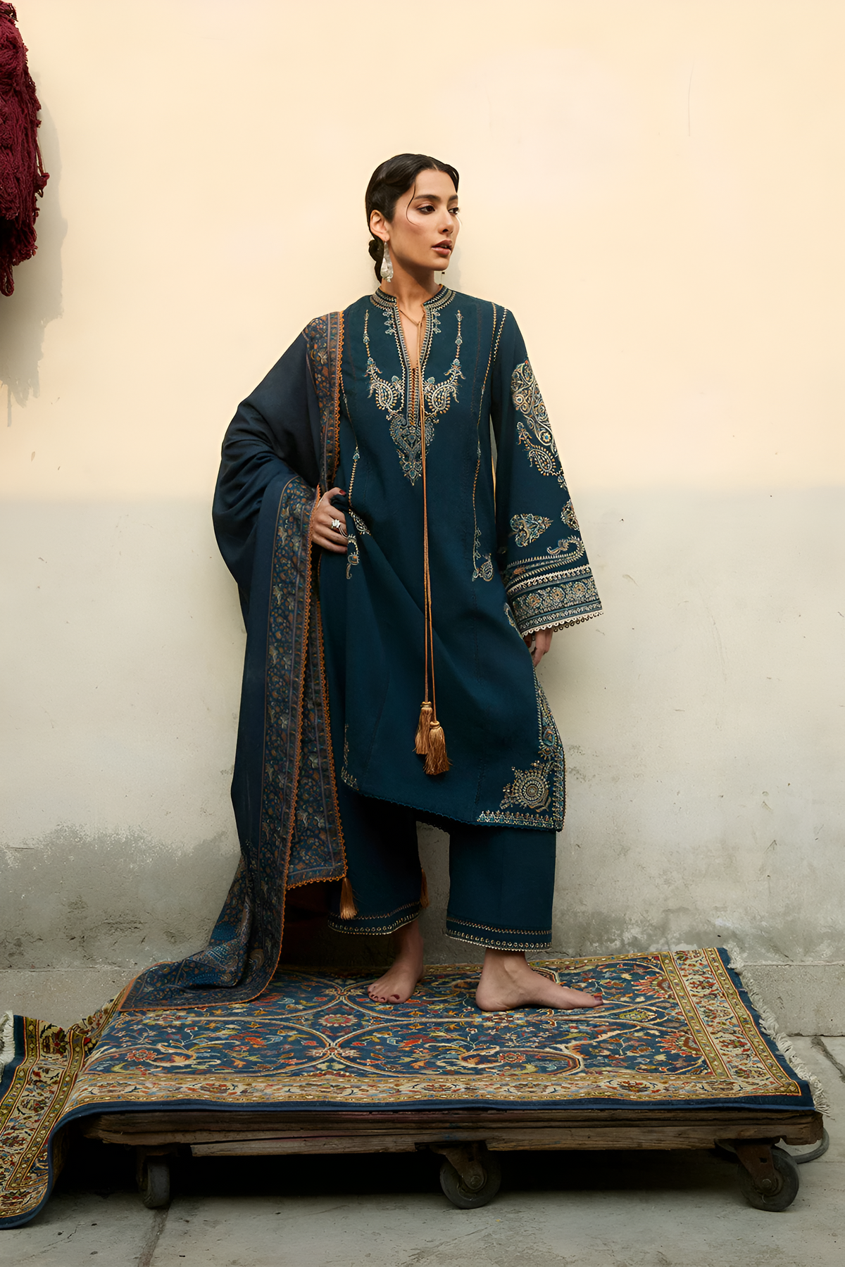 Bareeze Embroidered 3 Piece Lawn DL-3003